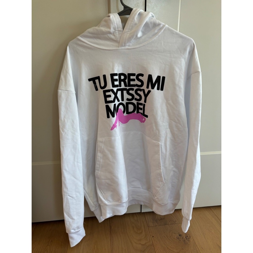 New Sad Boyz X Junior H 'Tu Eres Mi Extssy Model White Pullover Hoodie Size M - Picture 1 of 9